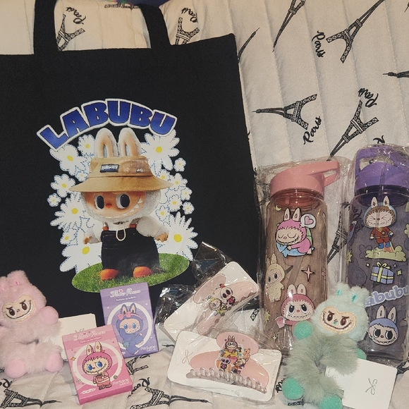 Labubu Bundle - 2 Tumblers, 2 Hair Clips, 2 Perfums, 2 Hair Ties, Tote, 2 Pens - Picture 1 of 7
